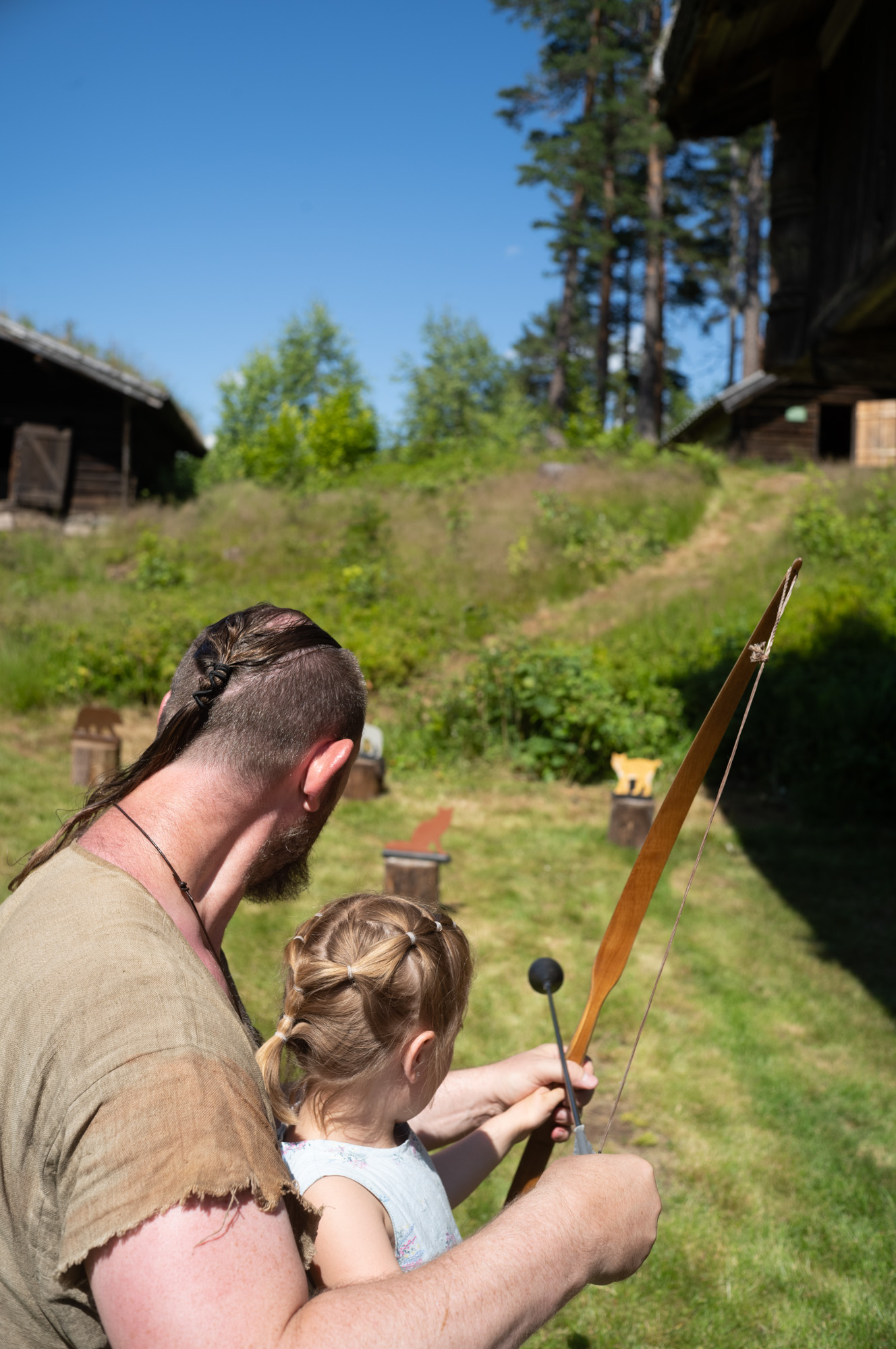  Kviteseid bygdetun - Roing inn mot bygdetunet 