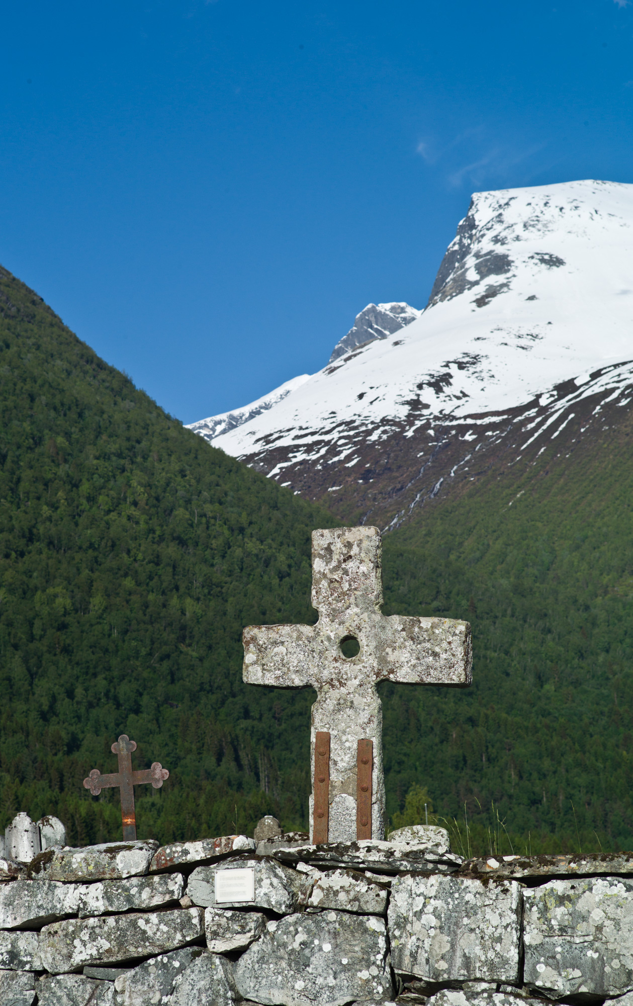 Norsk tittel / English title